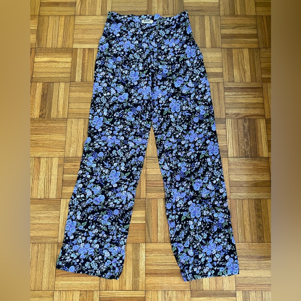 Neema California high waisted pants, black with purple floral print, size S